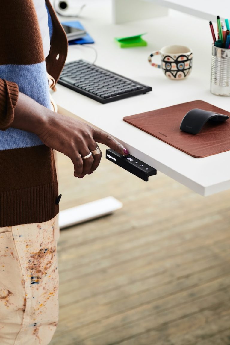 How to Set Up an Ergonomic Home Office for Remote Work